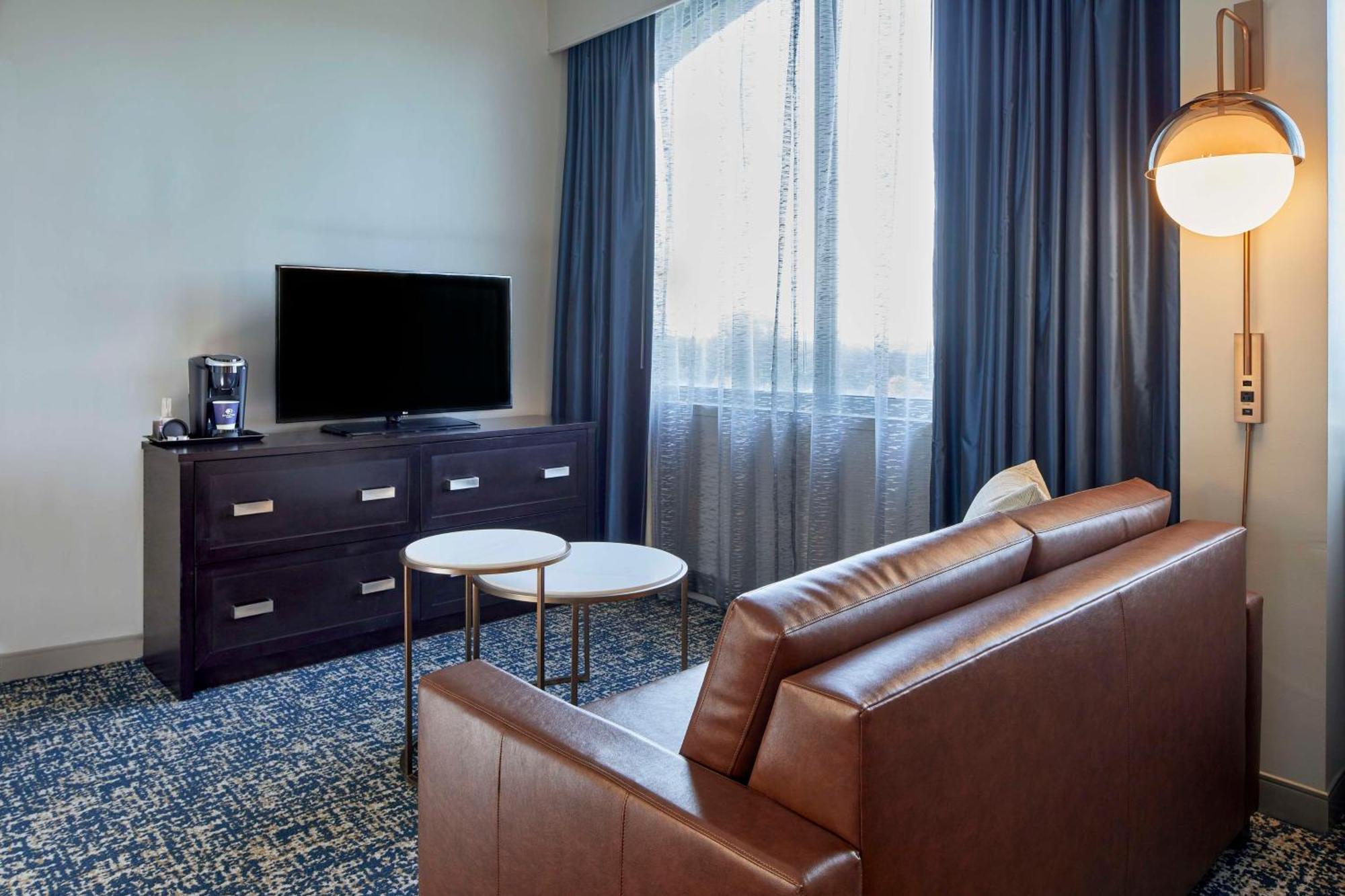 Doubletree By Hilton Atlanta/roswell - Alpharetta Area 4* Roswell